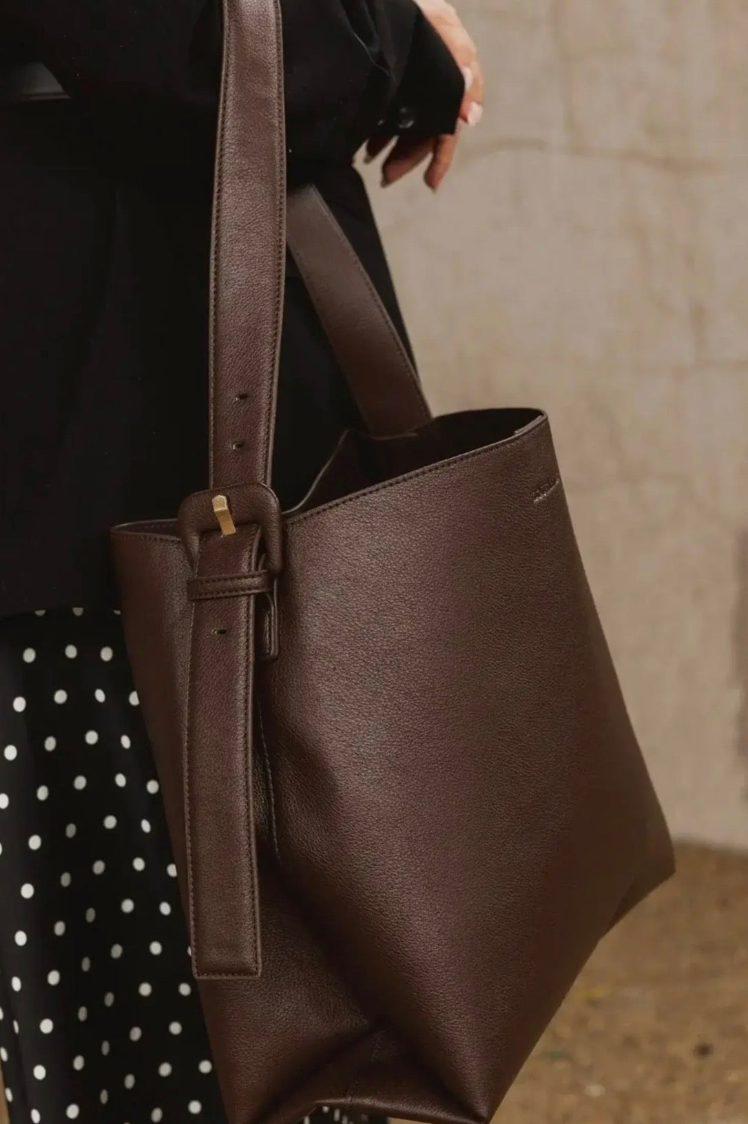 Peyton Chocolate Shoulder Bag