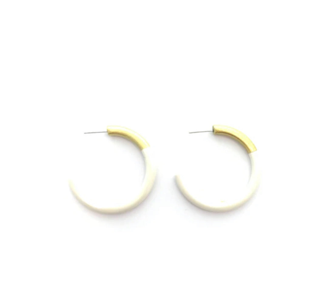 Liz Medium Hoop- Cream
