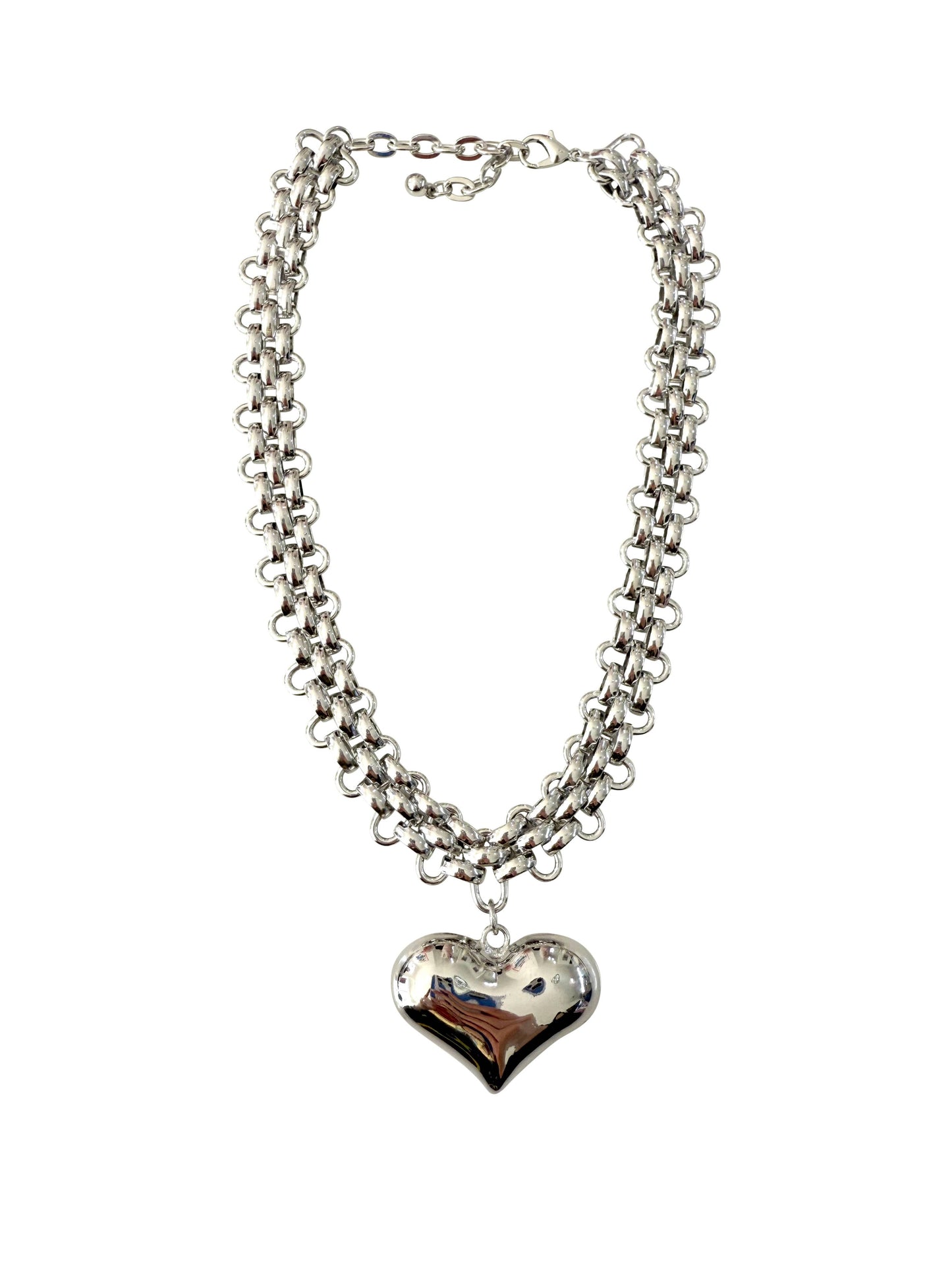 Nellie Silver Necklace with Puffy Heart