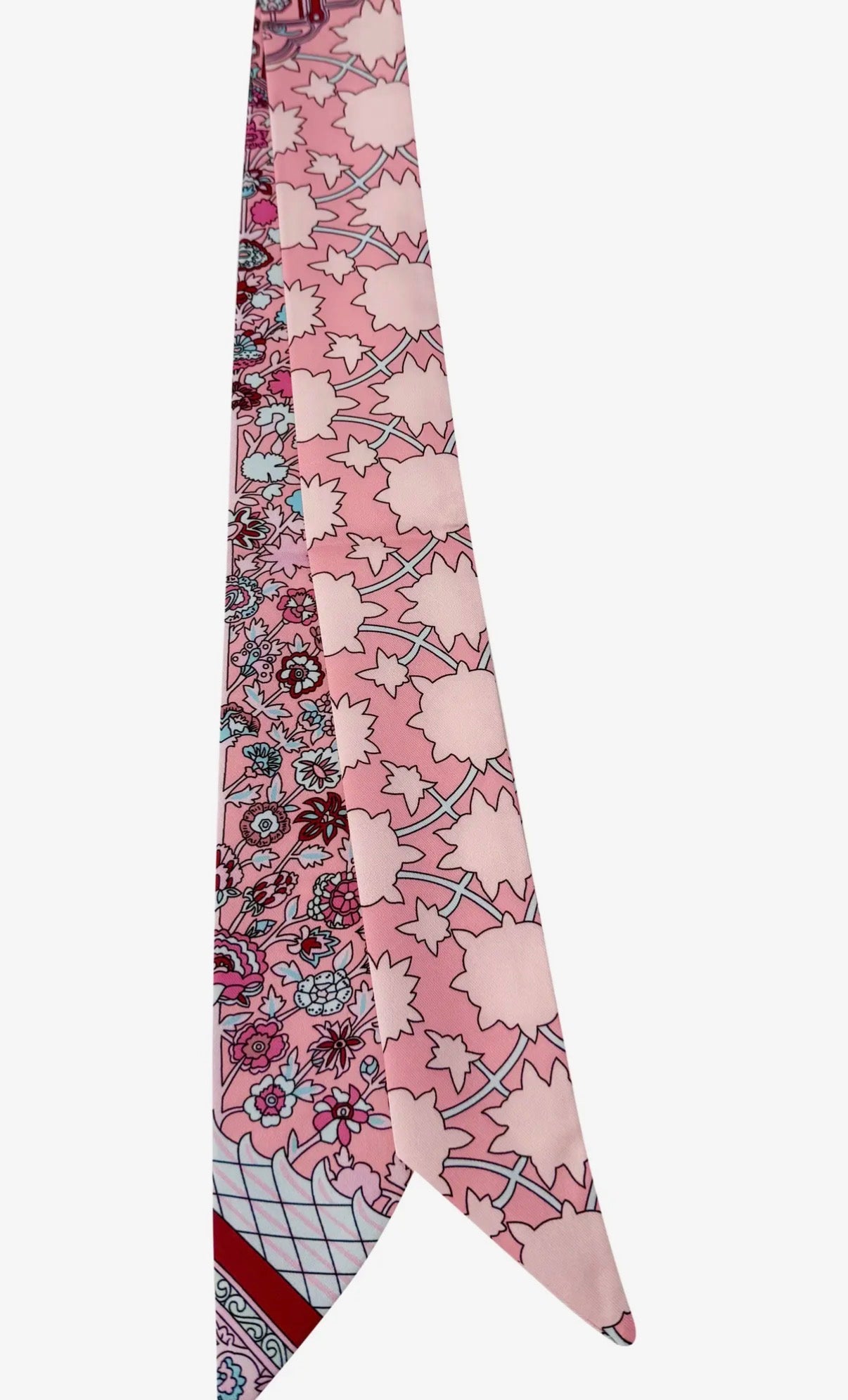 The Scarf S43