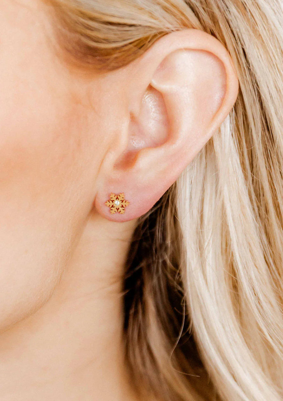 Screwback Stud Earrings - Snowflake Gold