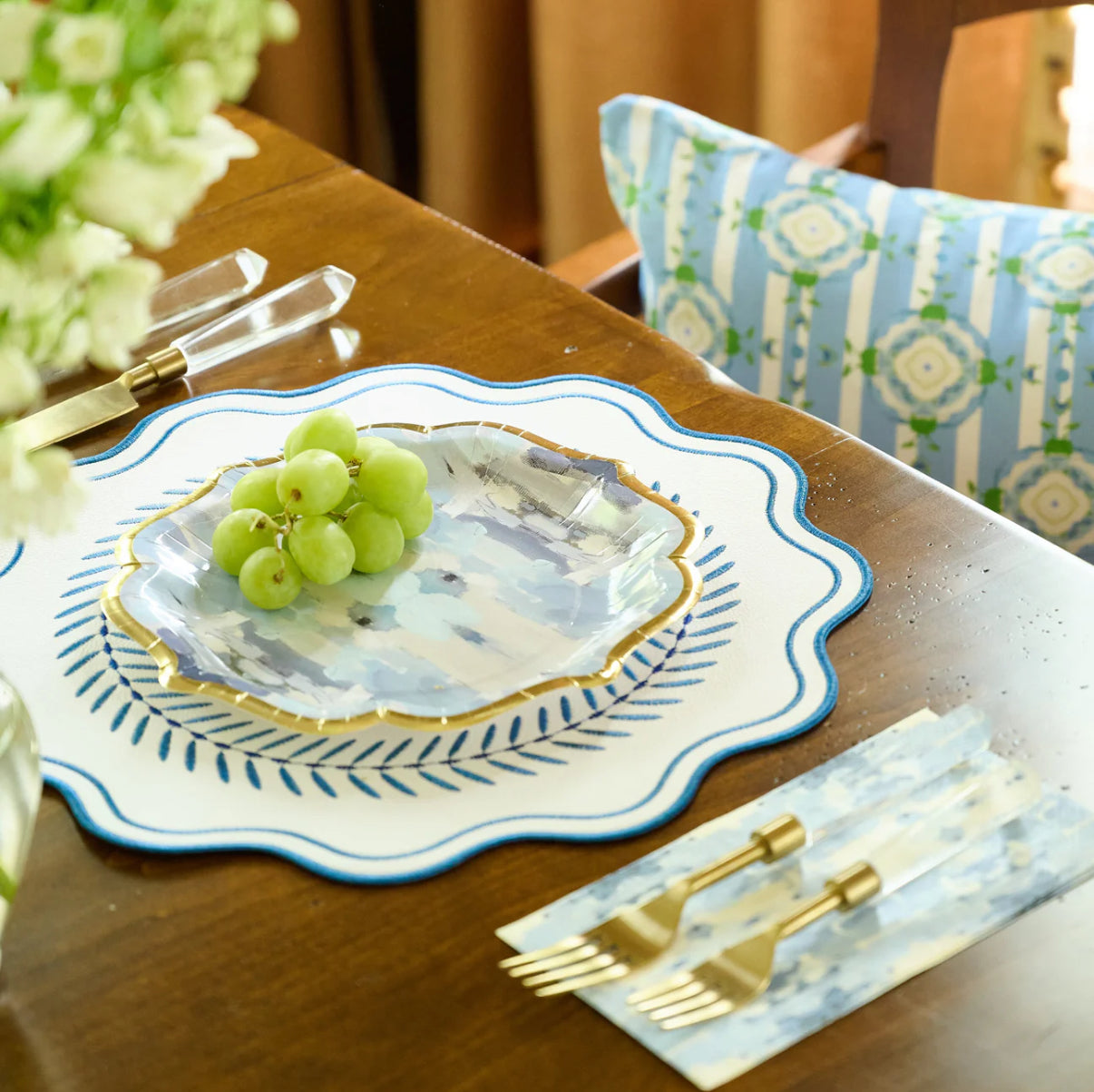 Scalloped Embroidered Feather Placemats - Navy (Set of 4)