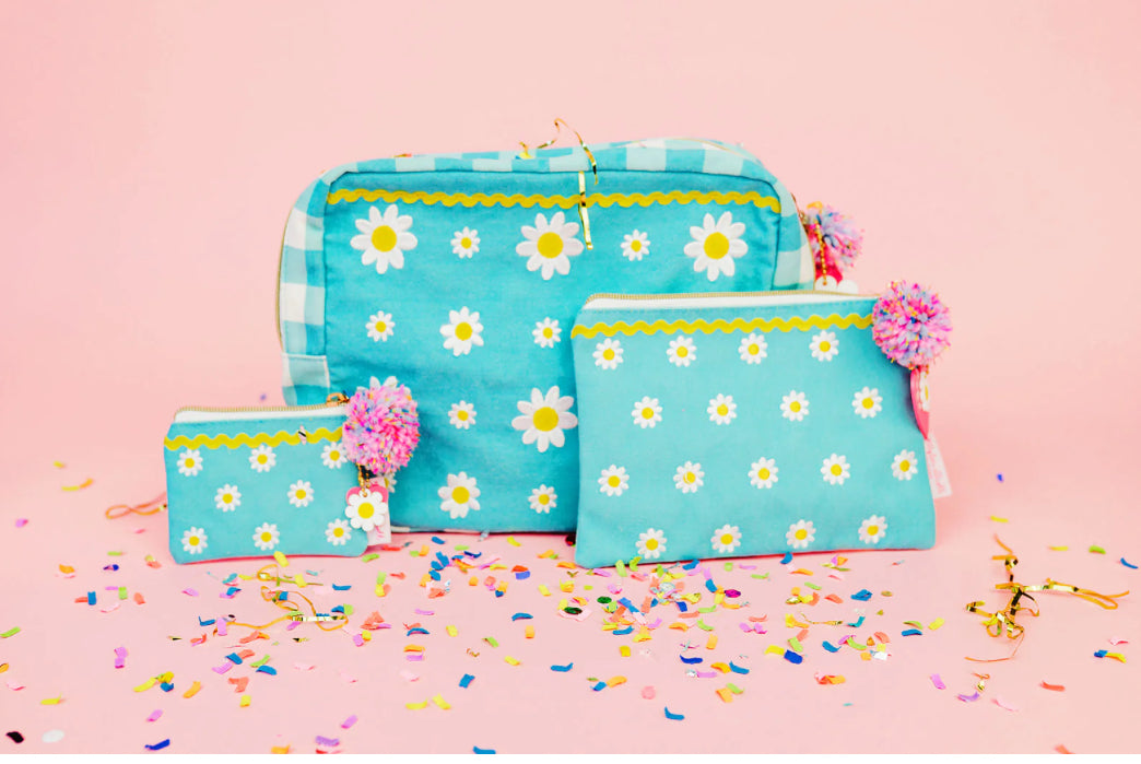 Daisy Darling Pouch Large