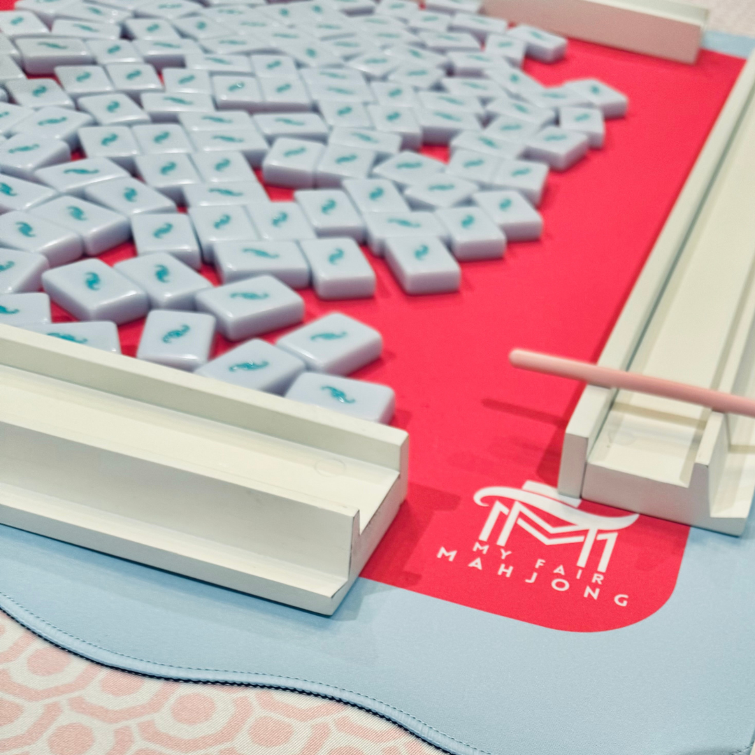 Scalloped Mahjong Mat | Bright Colors | 31" x 31": Orange Center- Pink Scallop