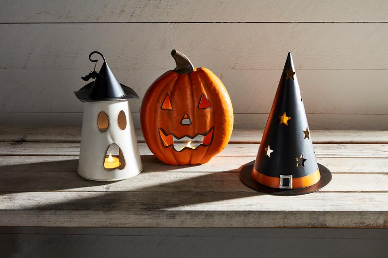 Ghost Tin Lantern