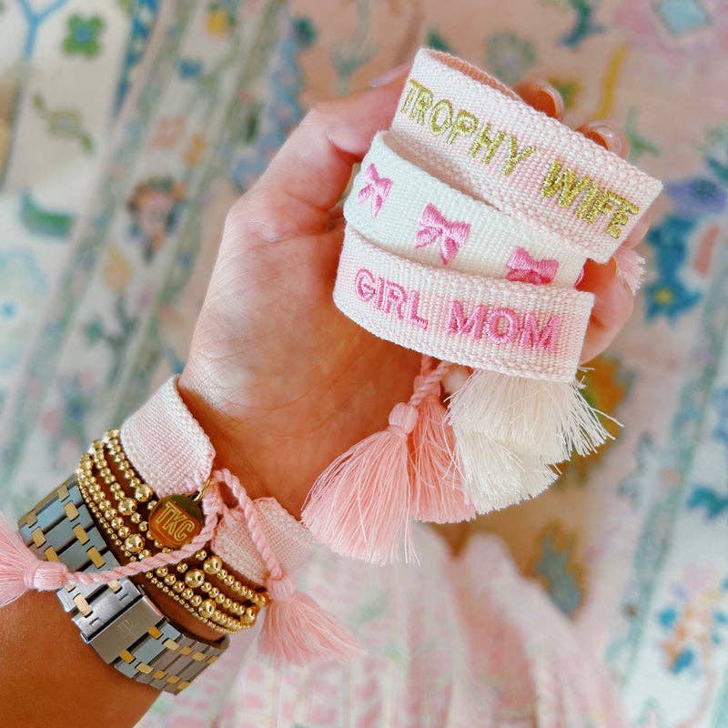 Pink bow embroidered tassel bracelet
