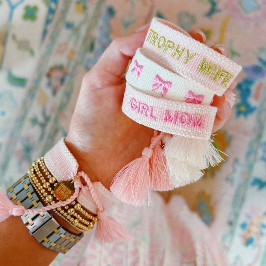 Pink bow embroidered tassel bracelet