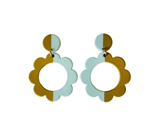 Color Block Flower- Pale Blue & Sweet Olive