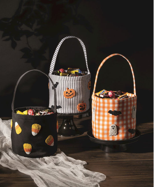 Halloween Beaded Treat Buckets