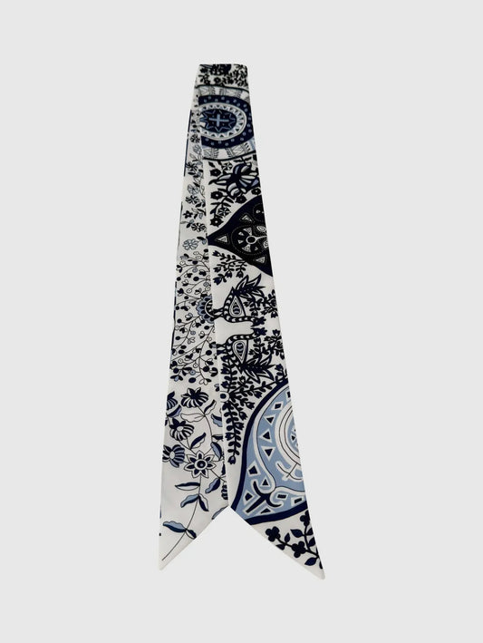The Scarf- Neutral Blue Floral S10