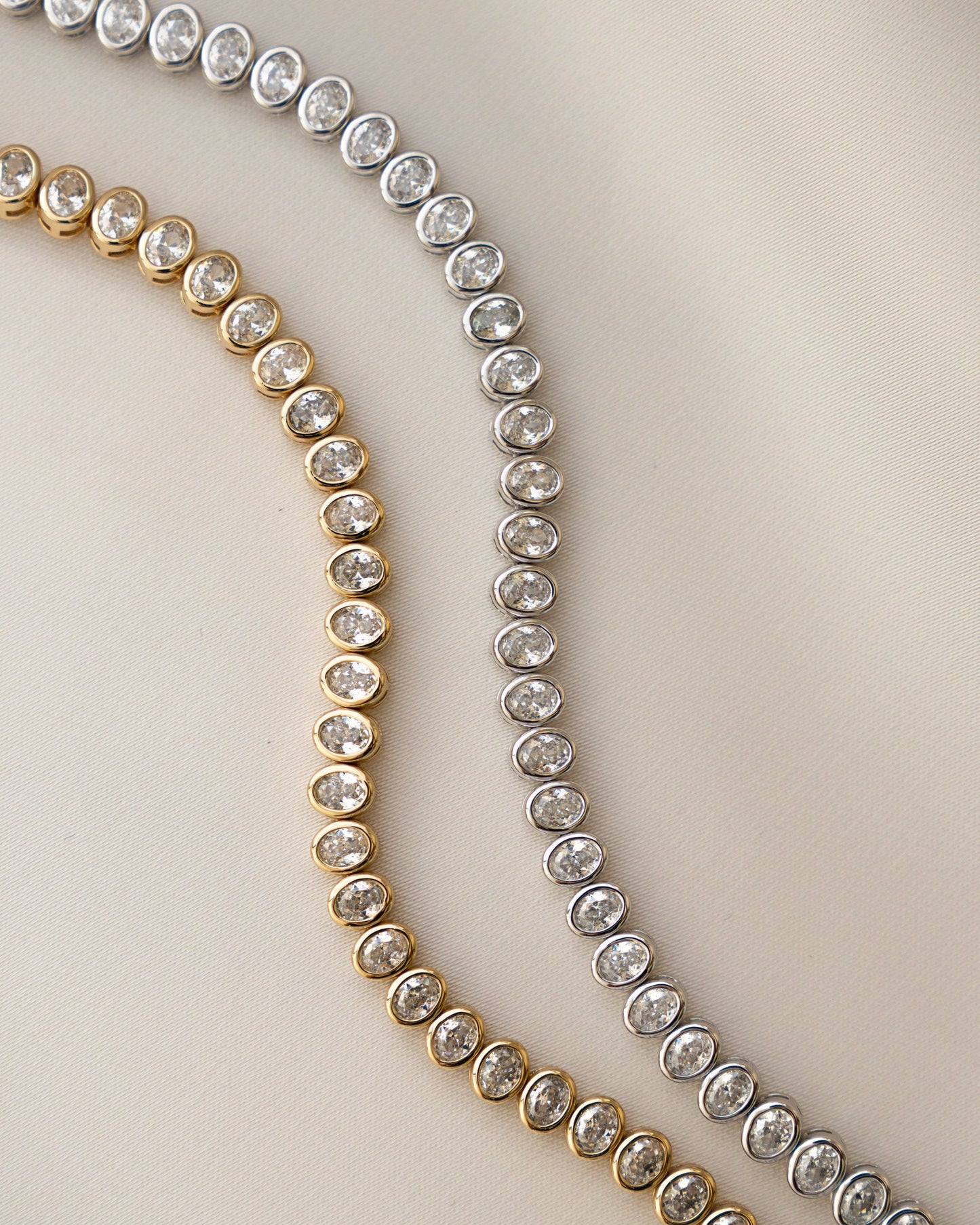 Oval Bezel Tennis Bracelet: Gold / 6.25"