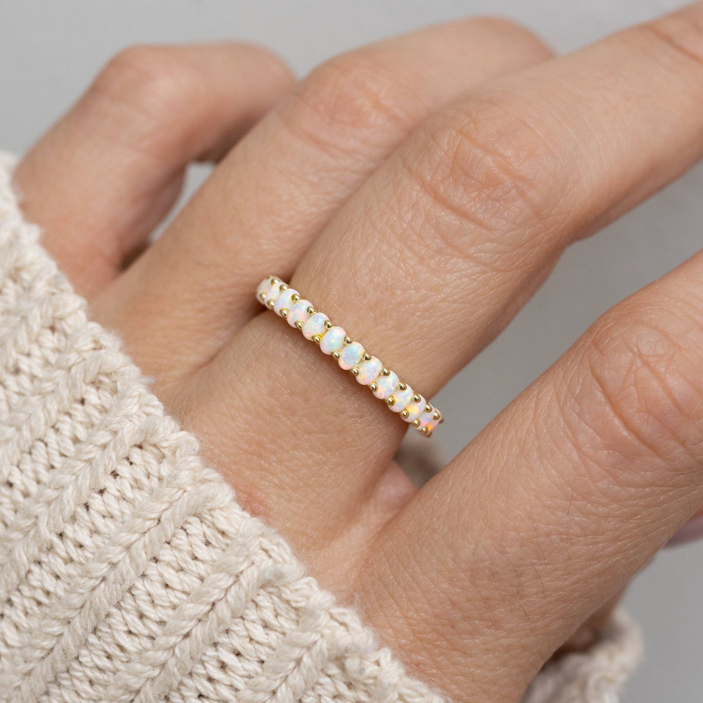 Opal Eternity Ring: Gold / 5