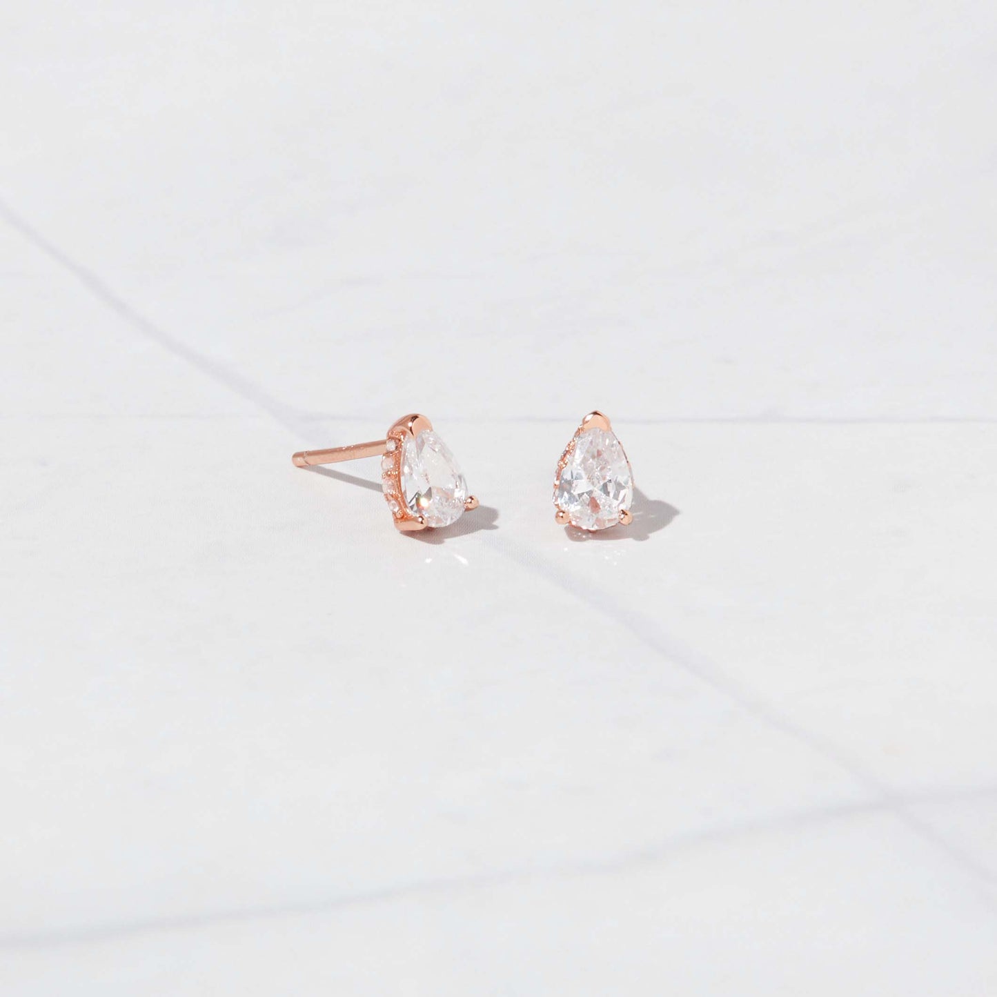 Pear Studs: Gold