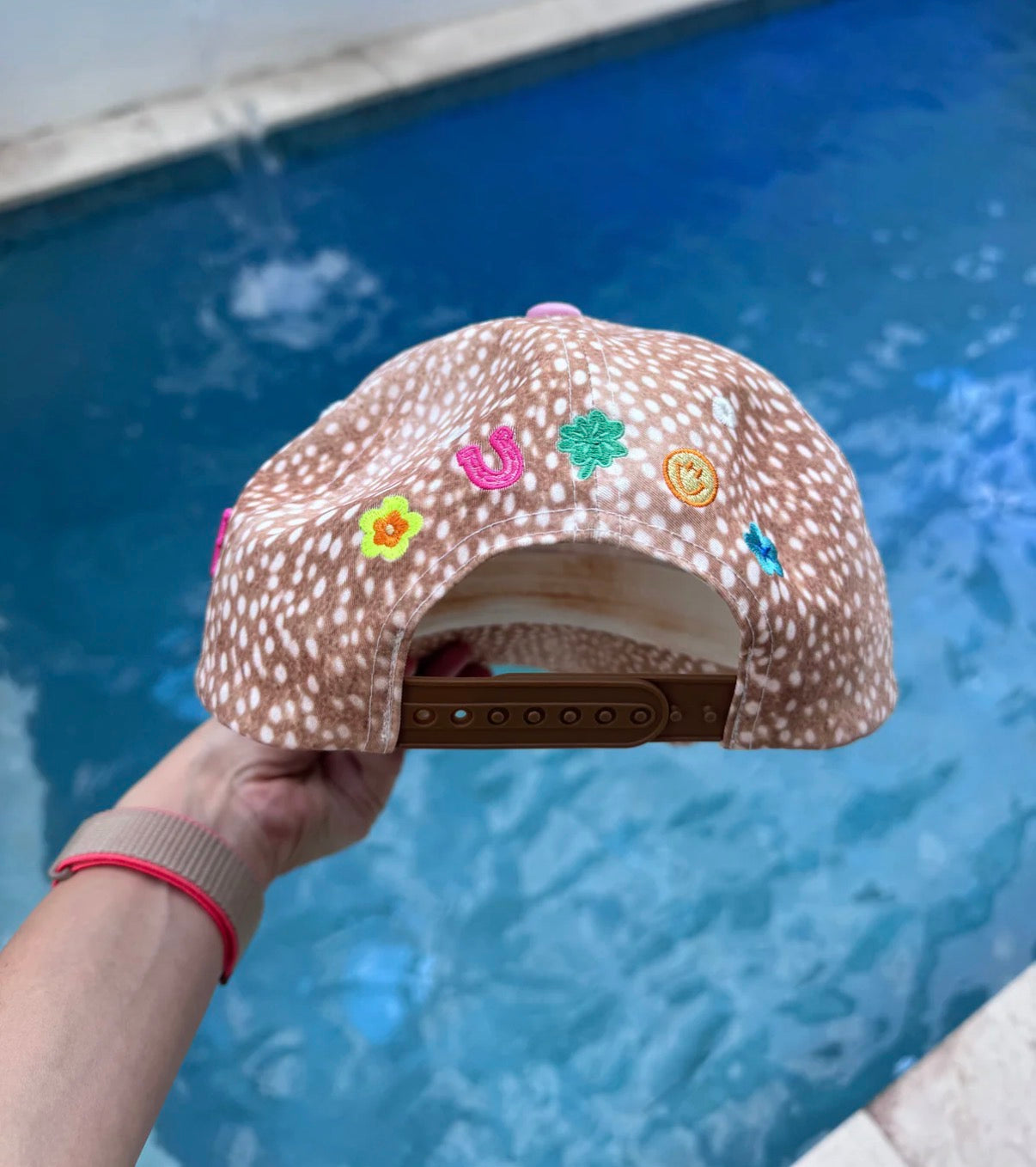 MAKE IT A GOOD DAY FAWN HAT
