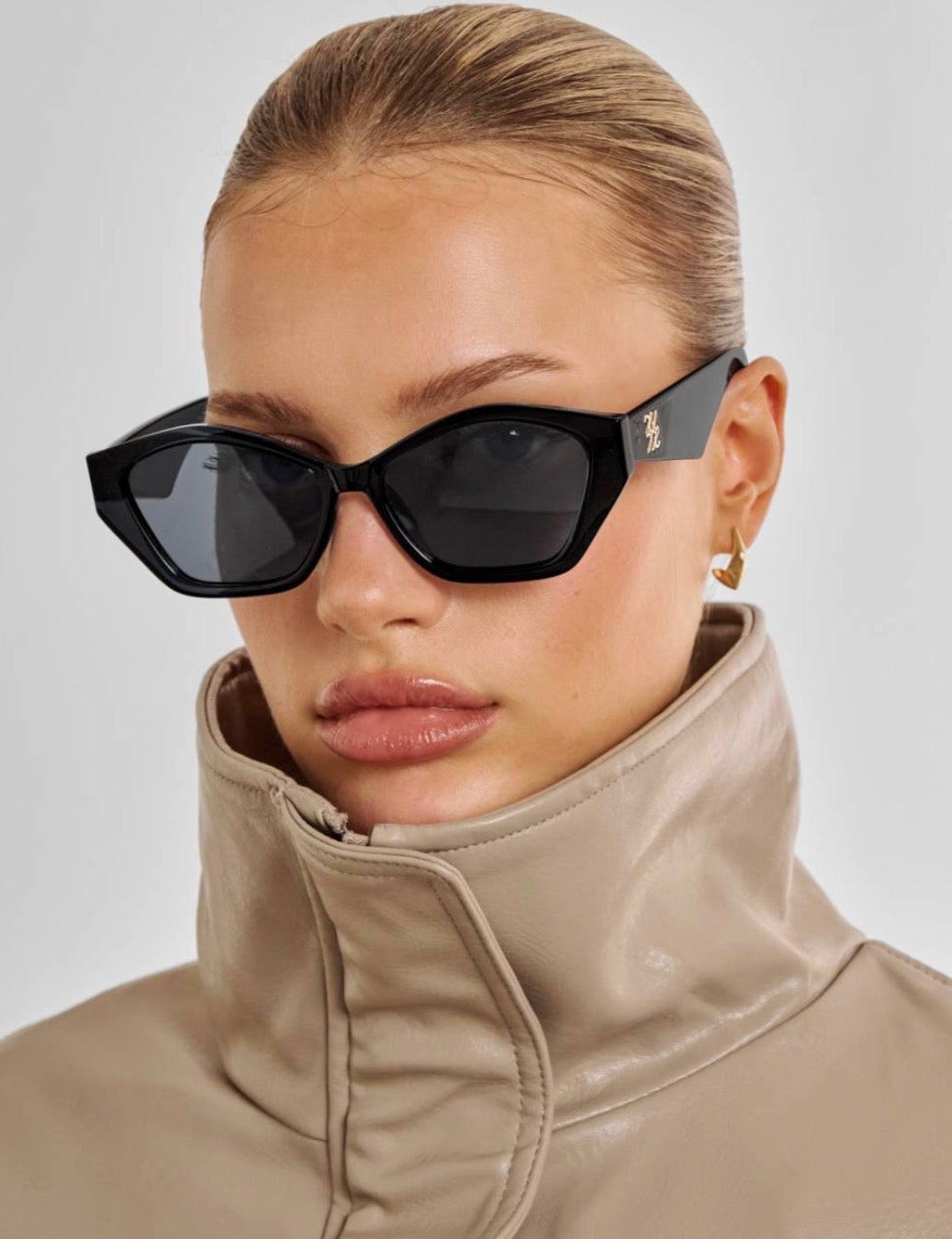 Lindos Hexagon Sunglasses- Black