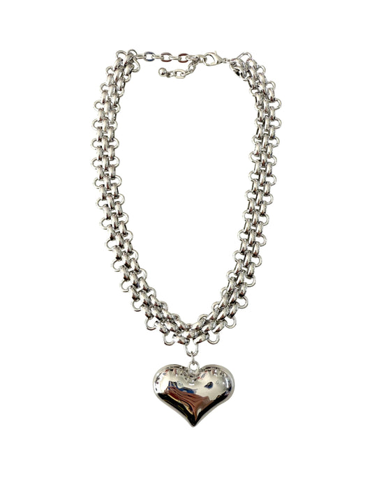 Nellie Silver Necklace with Puffy Heart