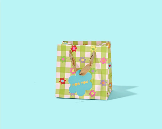 Gingham Flowers Gift Bags