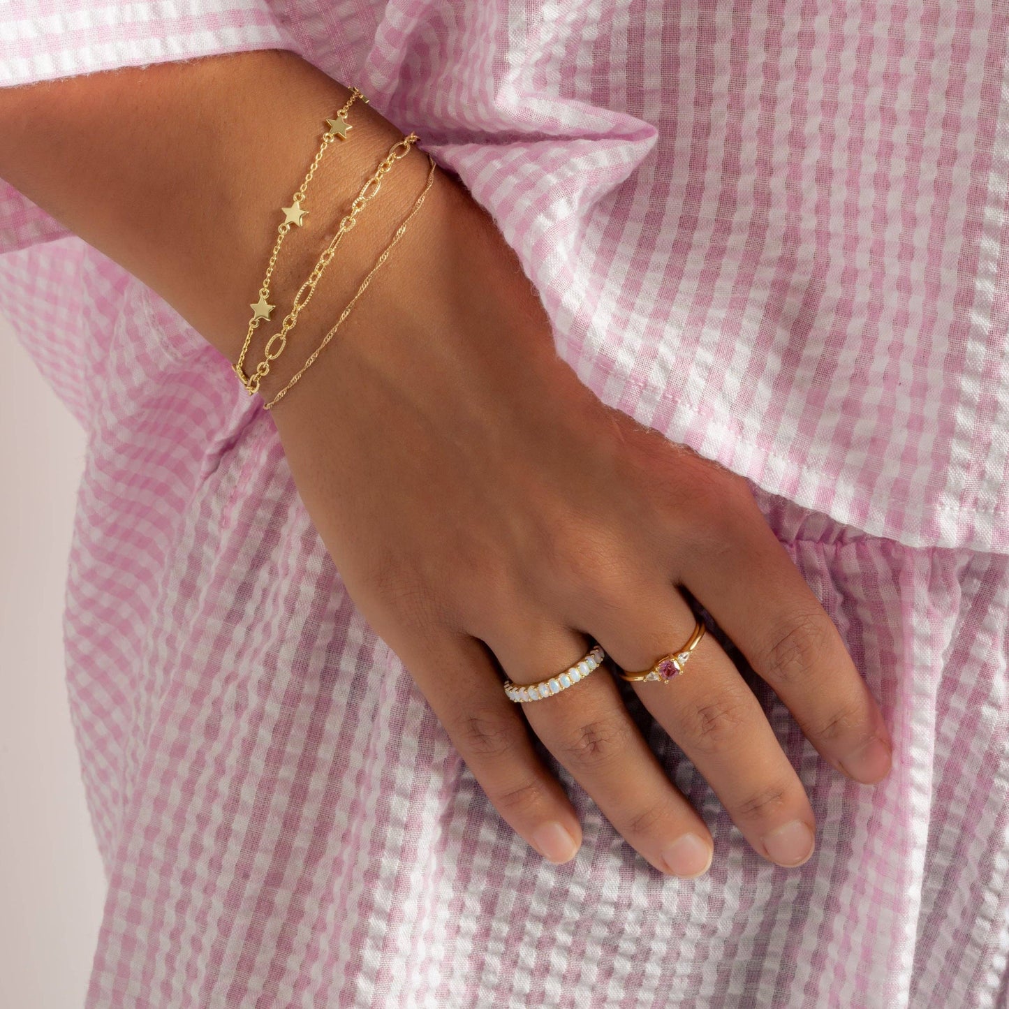 Opal Eternity Ring: Gold / 5