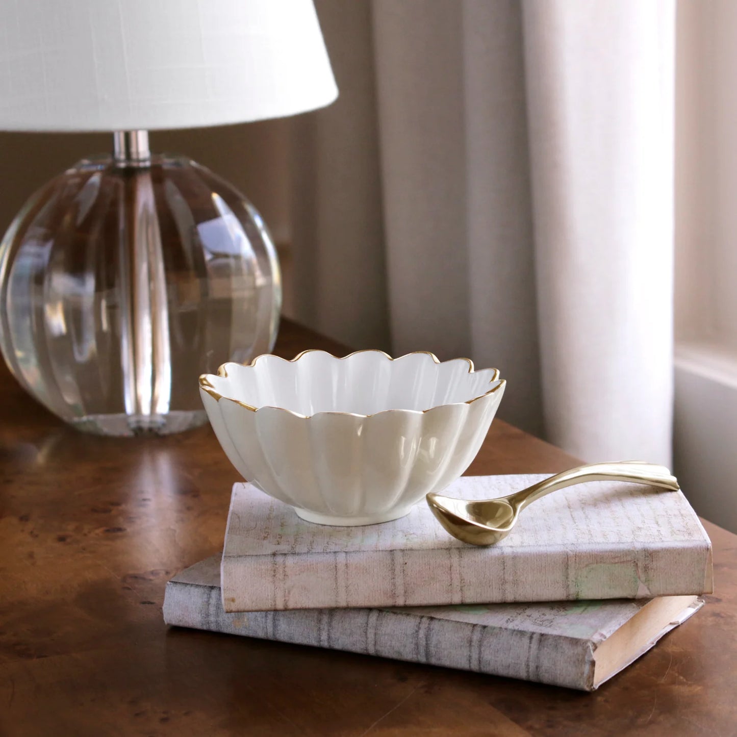 ENCANTO Vienna Mini Bowl with Spoon Cream and White