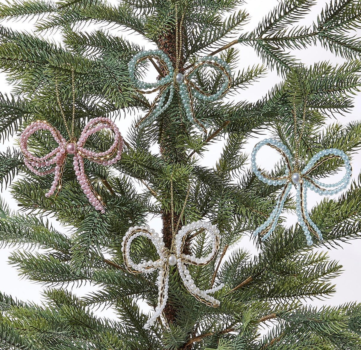Pearls and Bow Beaded Ornament