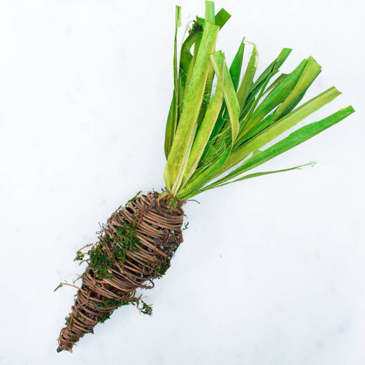 Willow Carrot Décor   Natural/Green   9.75"