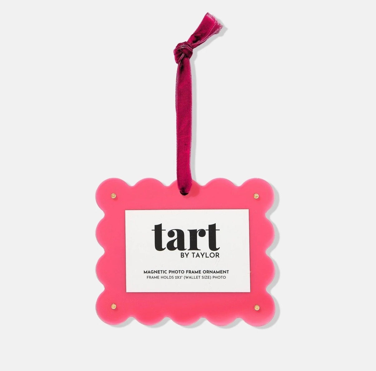 Scalloped Frame Ornament - Bubblegum Pink