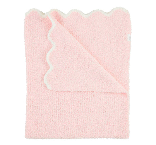 Solid Scalloped Chenille Blanket