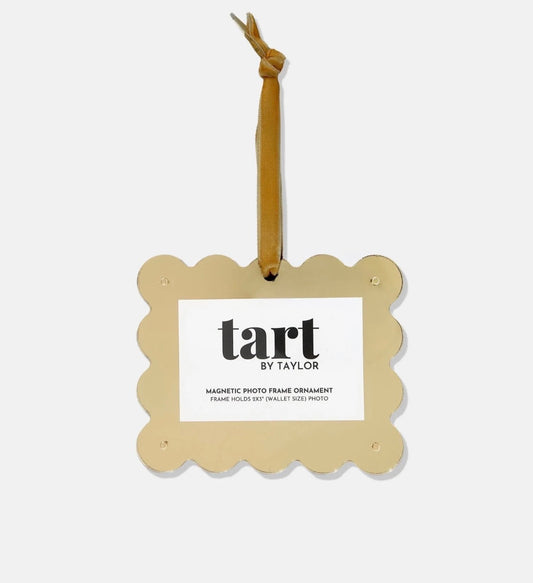 Scalloped Frame Ornament - Gold Chrome