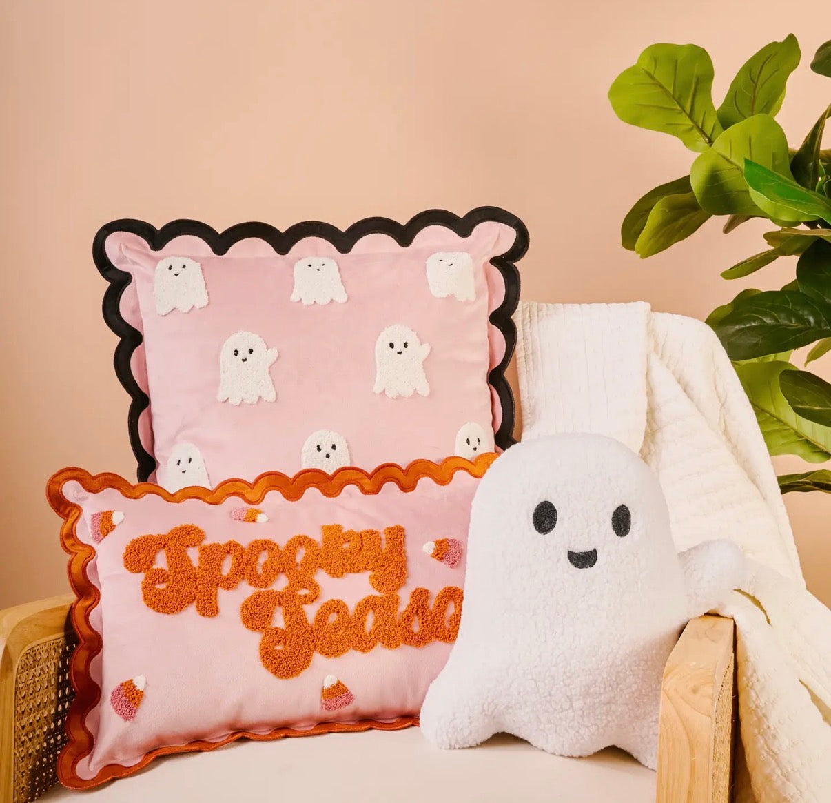Scalloped Square Ghost Throw Pillow
