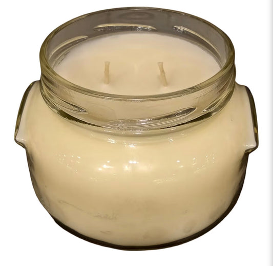 Tyler 22oz Candle - Superstar