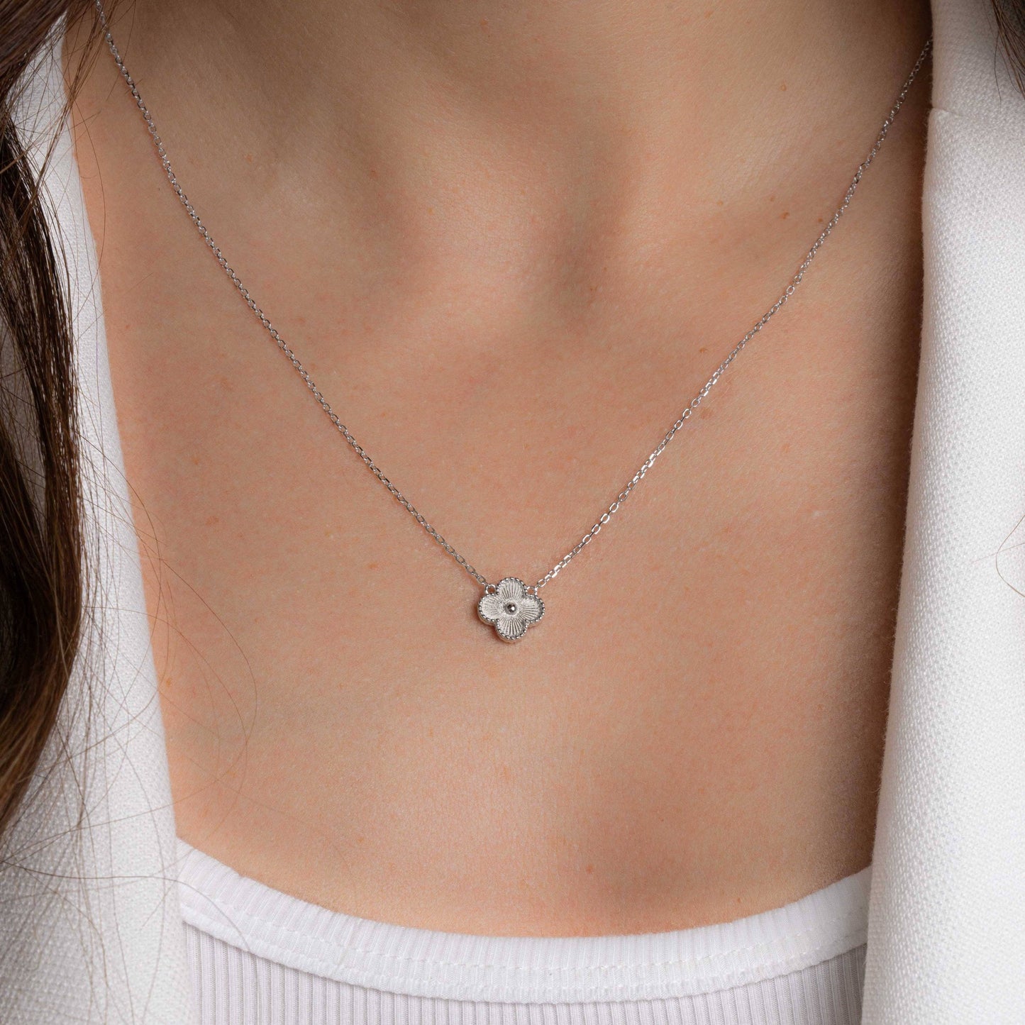 Ella Four Leaf Clover Necklace: Gold