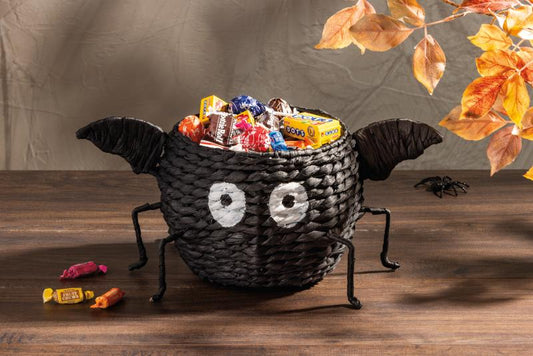 Hyacinth Footed Bat Bowl
