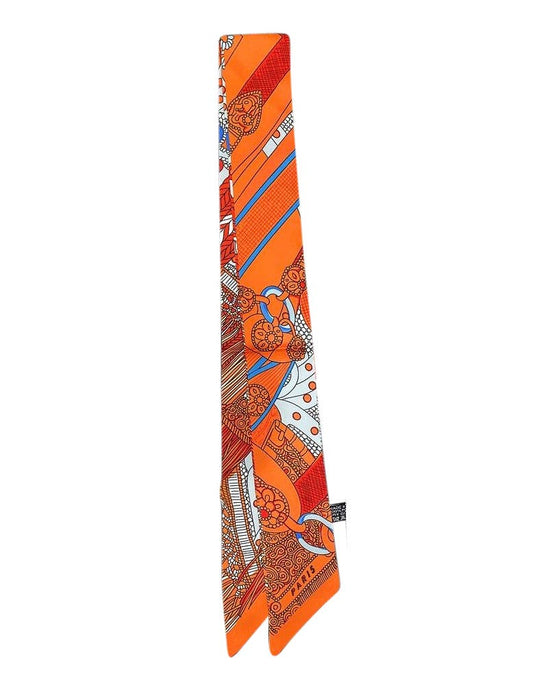 Scarf: C
