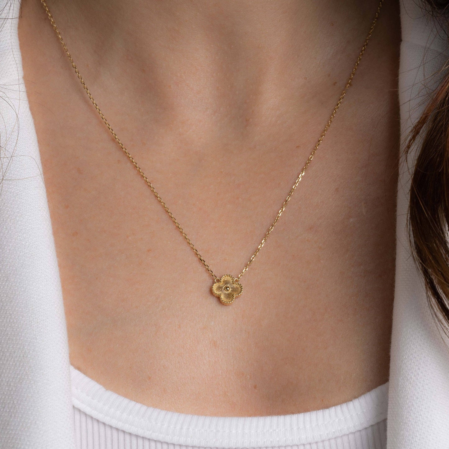 Ella Four Leaf Clover Necklace: Gold